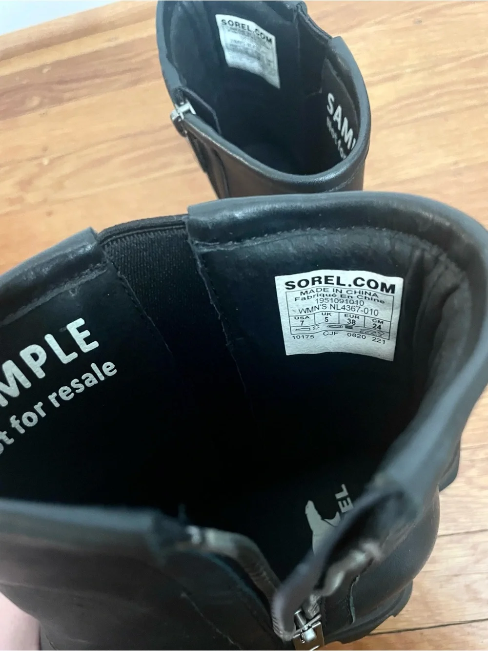 Sorel Sample Motorcycle Wedge Boots Waterproof Women’s 7 Black Leather Side Zip